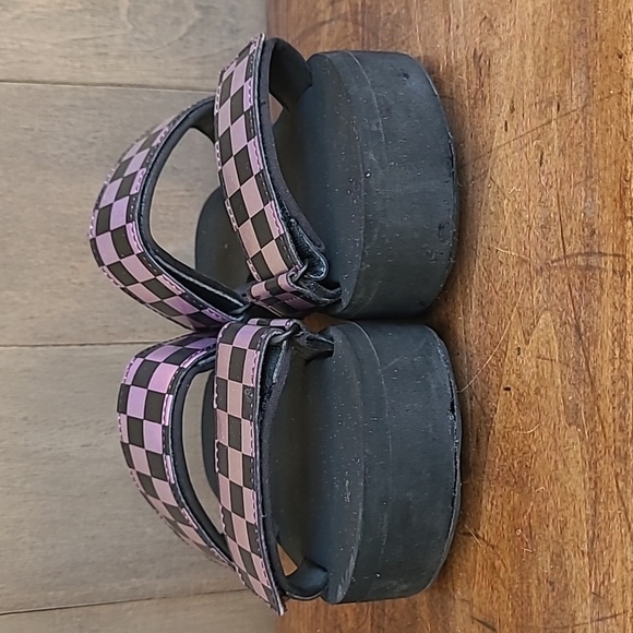 VANS Cayucas Mega Platform Purple/Black Holographic Slider Sandal Women's sz 9 - Picture 5 of 13